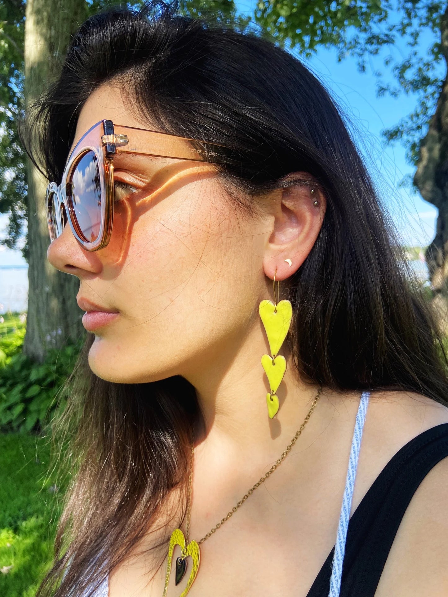 Heart drop earrings in brass with a pop of color!